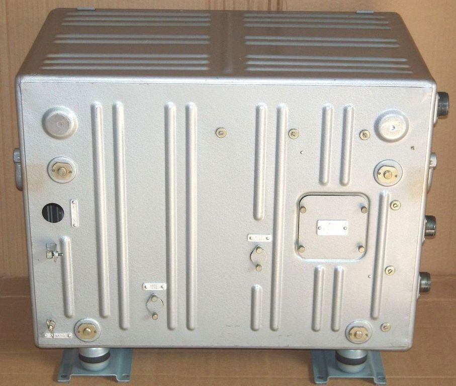 Soviet short-wave radio receiver R-250M2 “Kit-M2” Soviet short-wave radio receiver R-250M2 “Kit-M2” AM/SSB/CW.